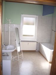 Jena Privatzimmer Arlt: Ferienwohnung Bad