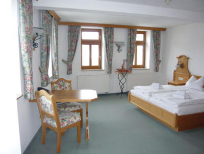 Gasthaus & Pension Zum g�ldenen Zopf in Blankenhain b. Jena